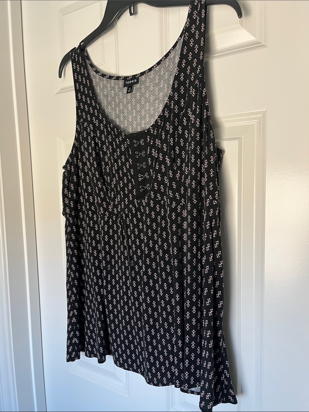 torrid Black Tank with White Geometric Print